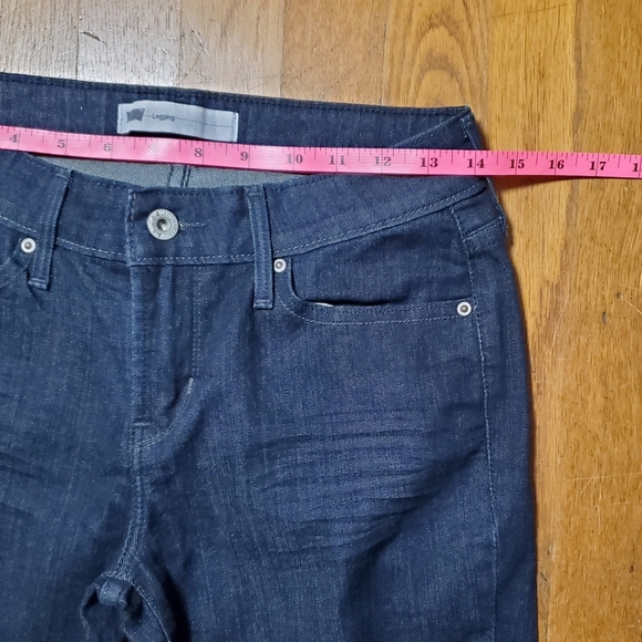 Levi's Dark Wash Skinny Jeans - Picture 7 of 11